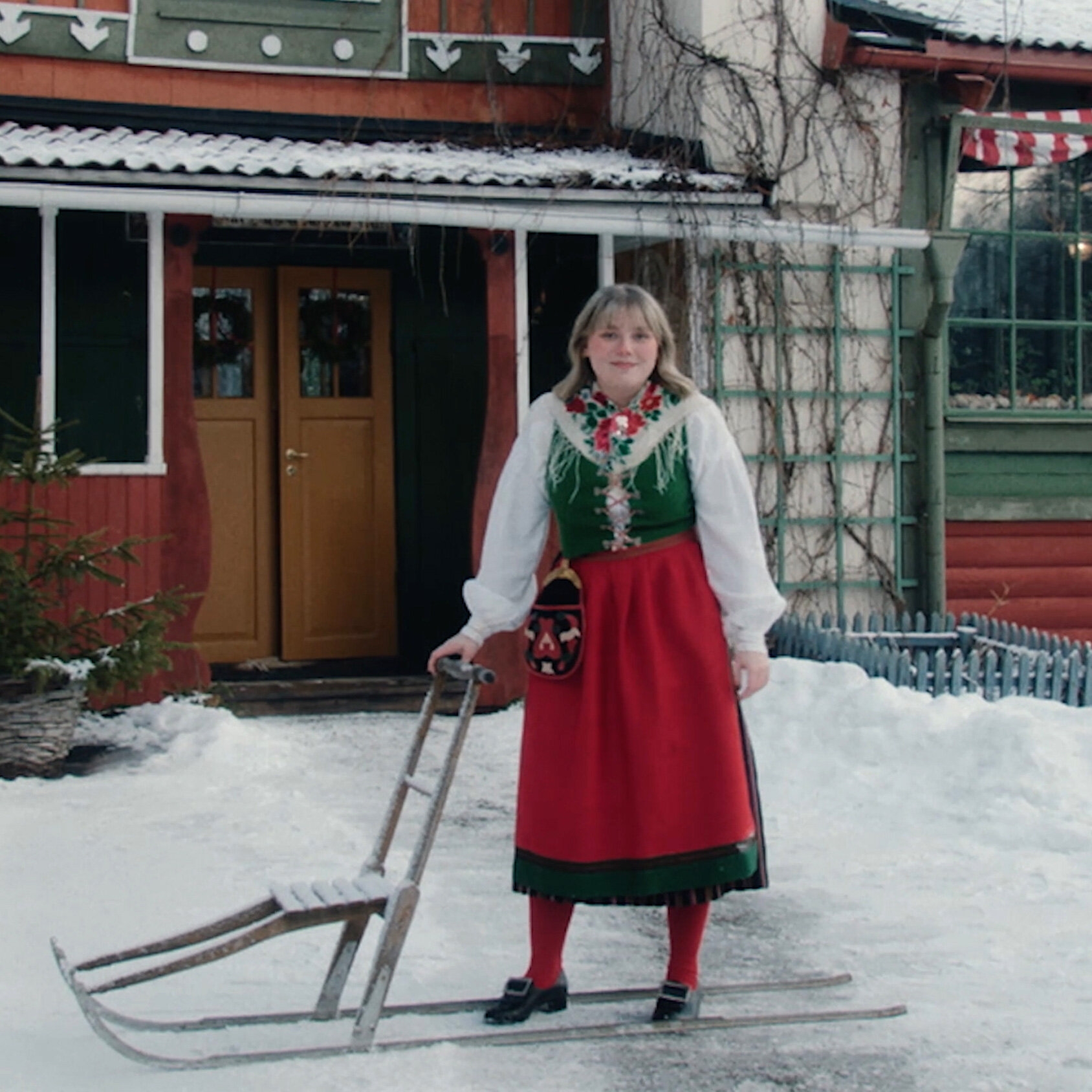 House Tour Lilla Hyttn s The New York Times