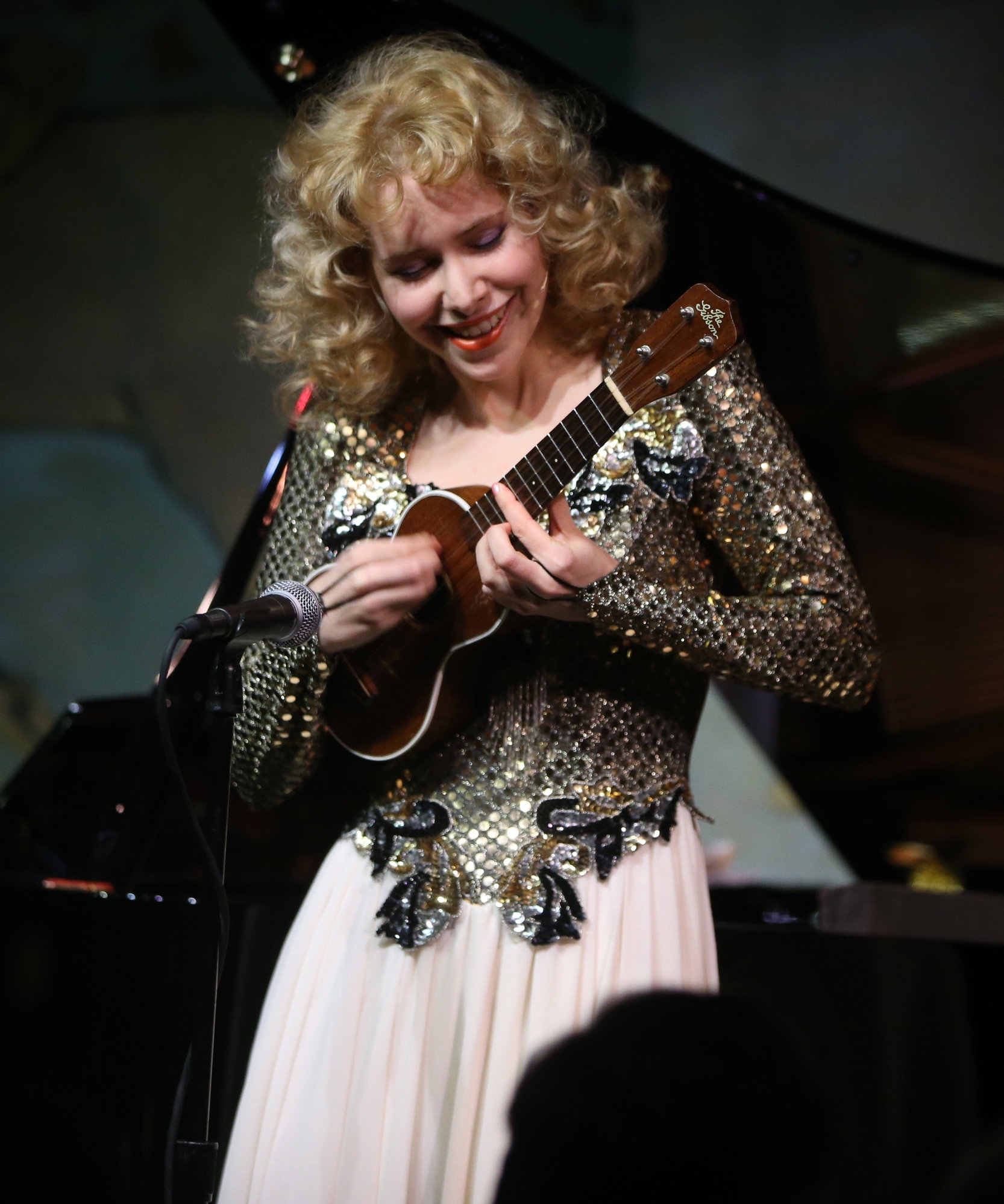 Nellie McKay Sings Homemades And Standards At Caf Carlyle The New York Times