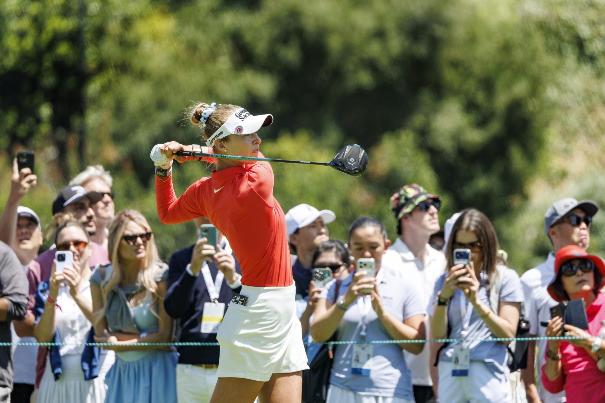 Nelly Korda Ditches Shoes LeBron Gave Her Surges At U S Women s Open Los Angeles Times