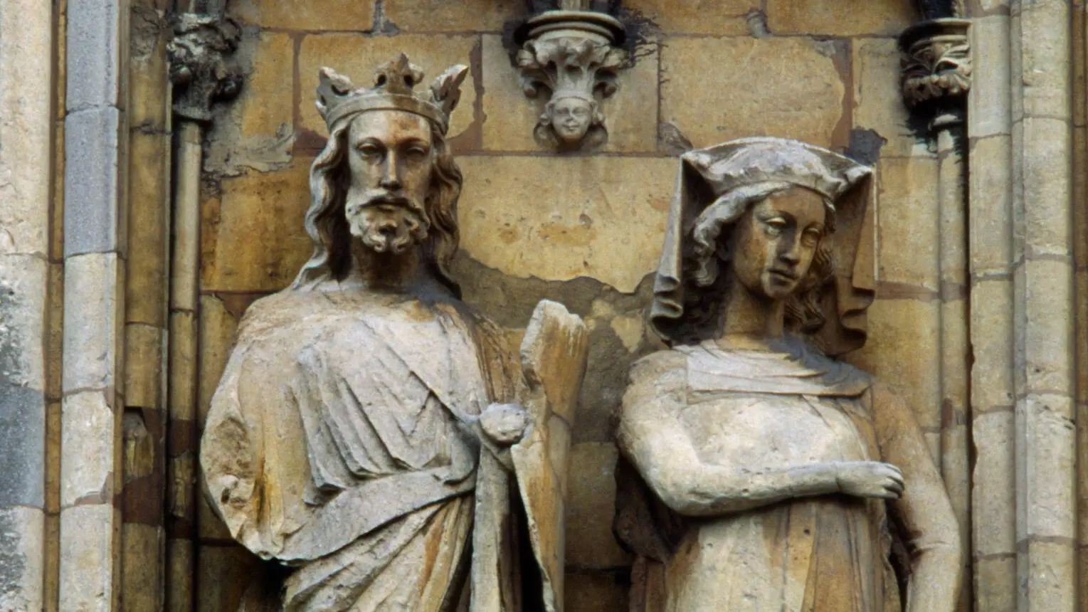 Paupers Wolves And Whale Blubber On The Trail Of A Medieval Queen