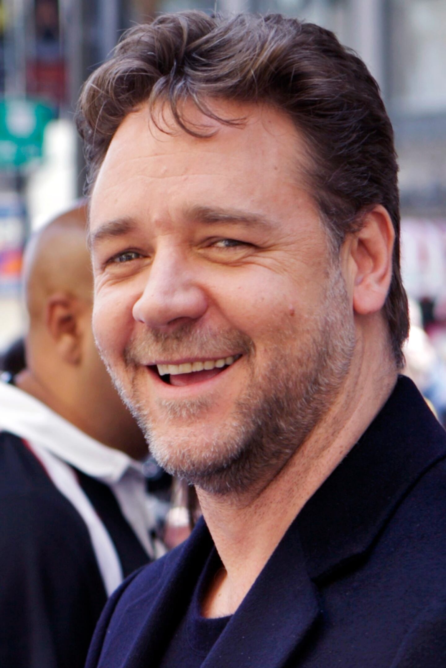 Russell Crowe Gets Lift From The US Coast Guard The Boston Globe