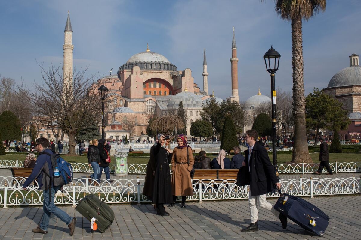 Turkey Travel And Terrorists Five Things To Know Los Angeles Times